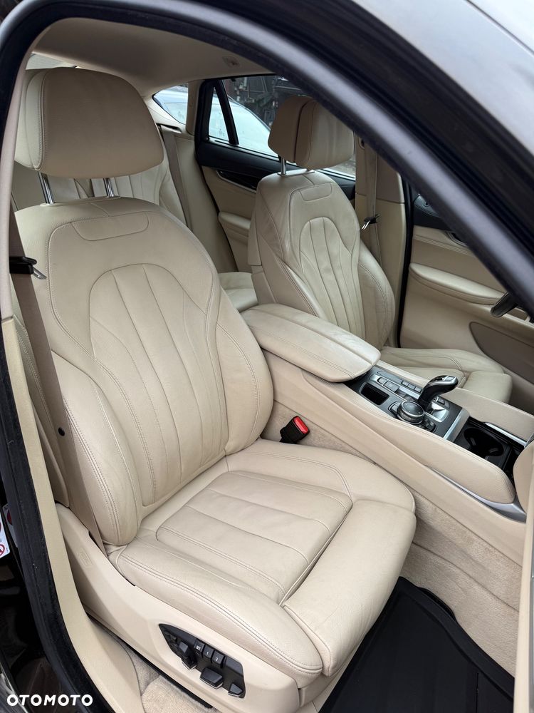 BMW X6 xDrive40d - 29