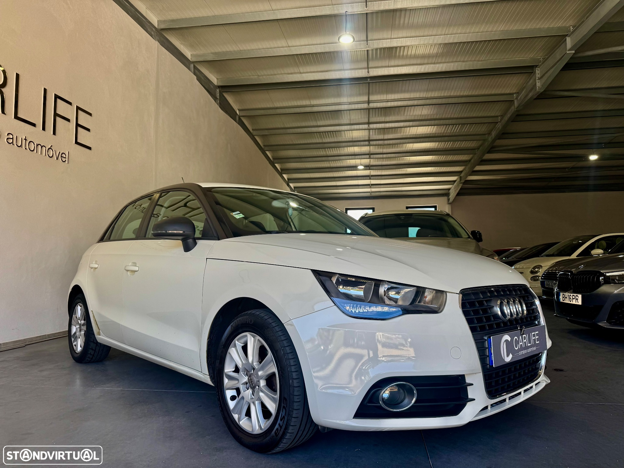 Audi A1 Sportback 1.6 TDI Advance - 3