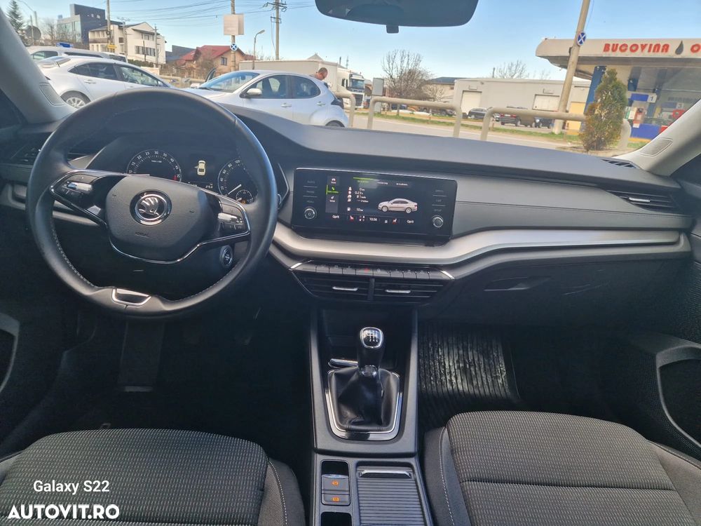 Skoda Octavia 2.0 TDI Ambition - 9