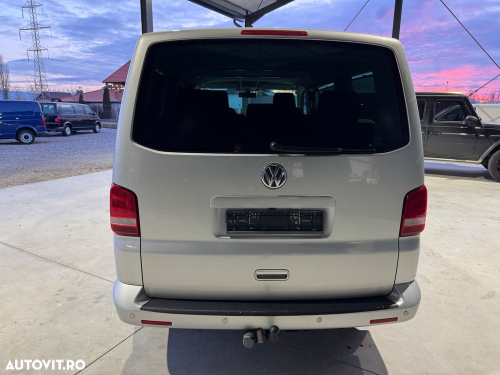 Volkswagen Multivan - 9