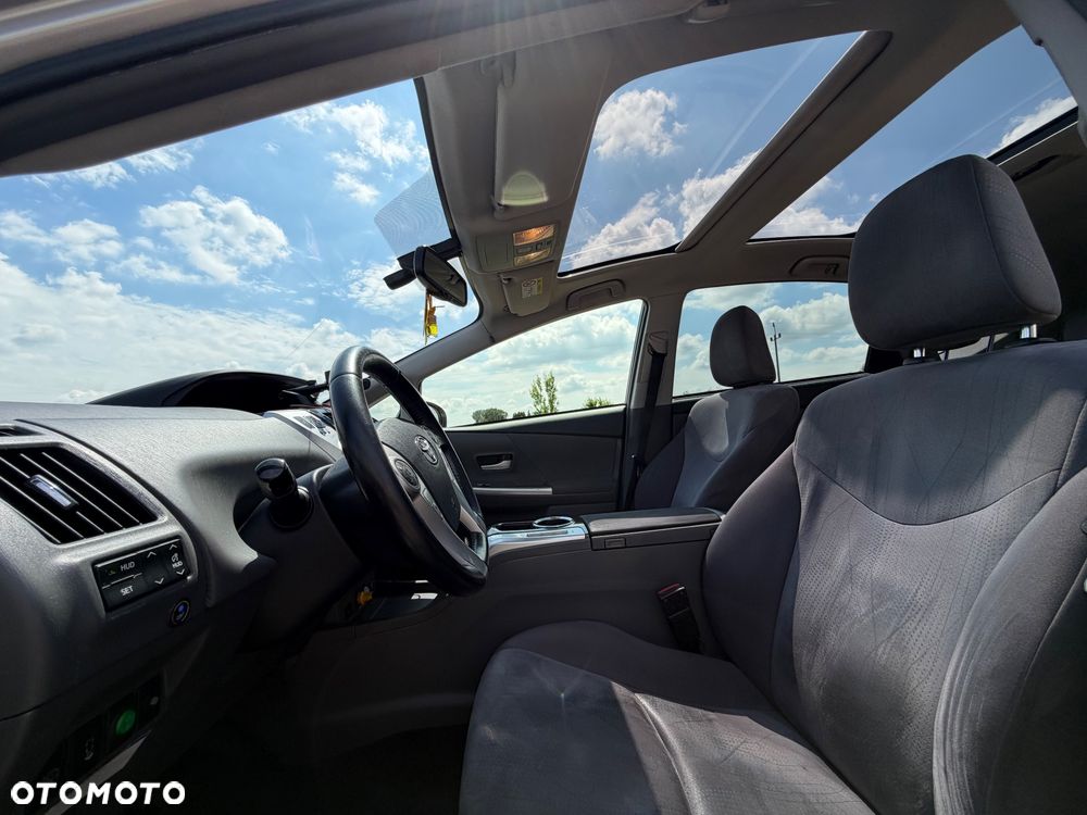 Toyota Prius+ - 16