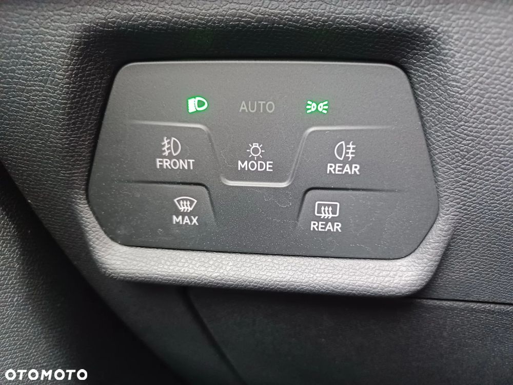 Seat Leon 1.5 TSI ACT DSG OPF FR - 27