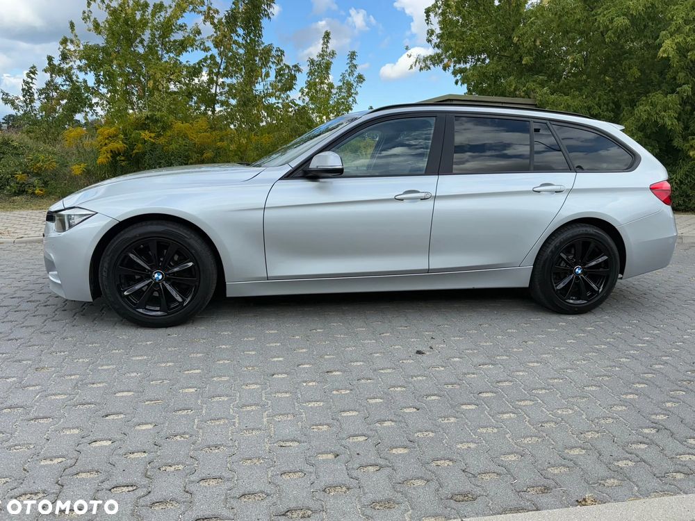 BMW Seria 3 318d M Sport - 14