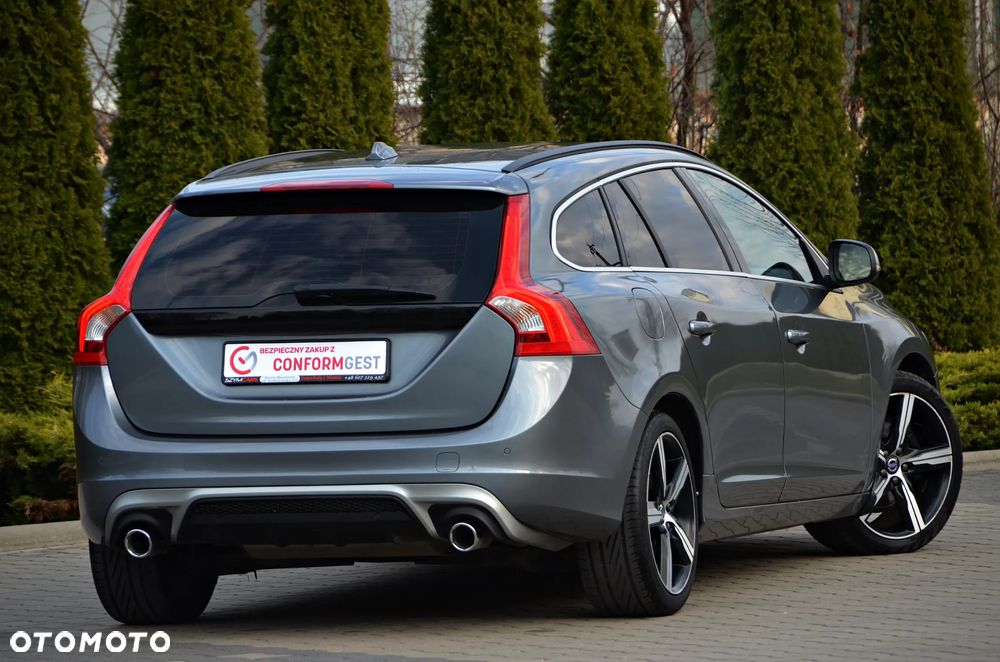 Volvo V60 D2 Drive-E R-Design Momentum - 3