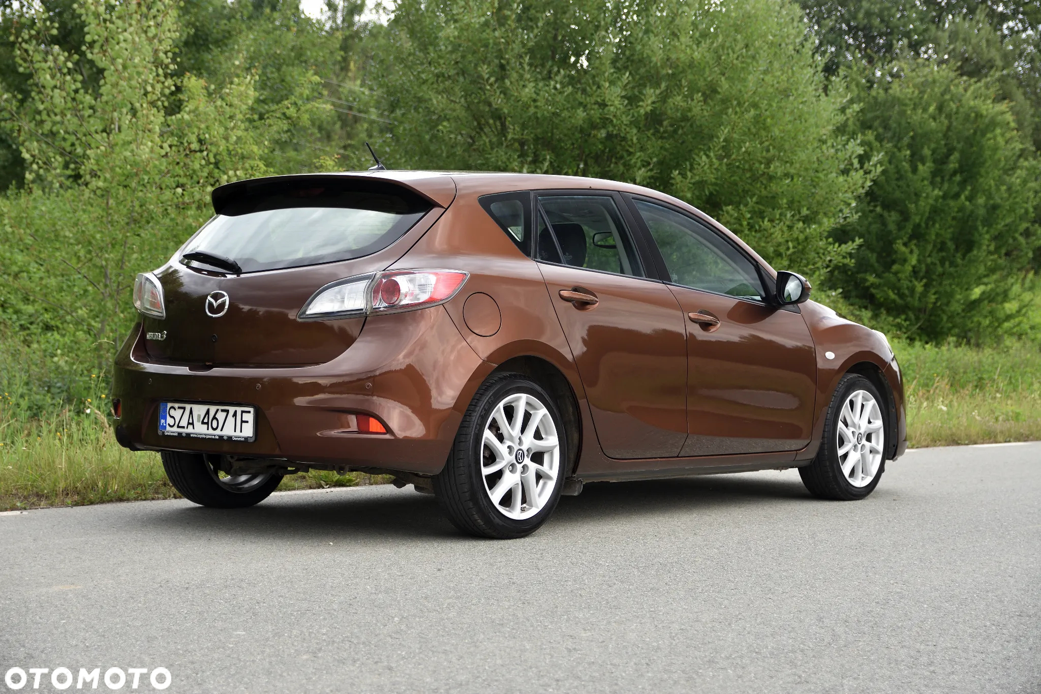 Mazda 3 1.6 Exclusive + - 10
