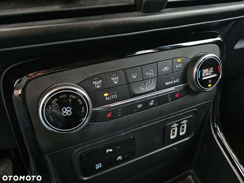 Ford EcoSport - 17