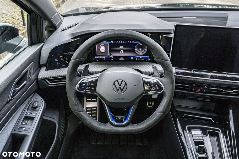 Volkswagen Golf - 19