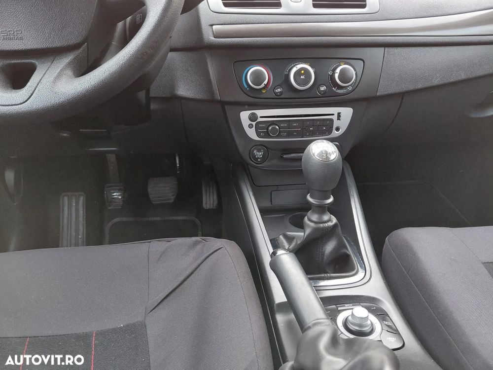 Renault Megane - 9