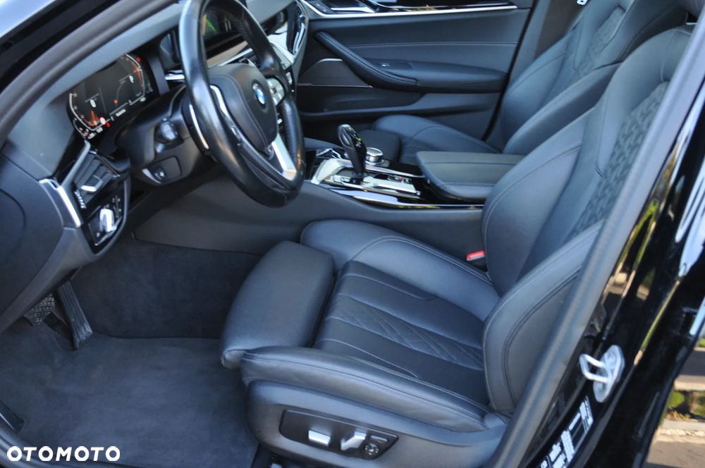 BMW Seria 5 520d xDrive Sport Line sport - 18