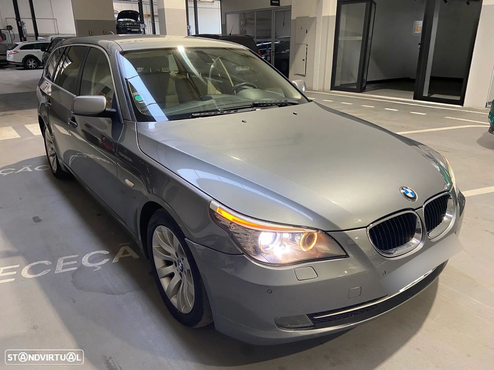 BMW 520 dA Executive - 4