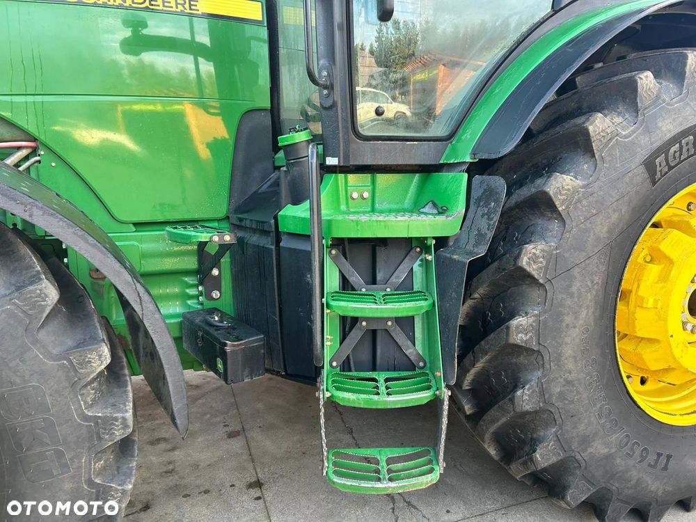 John Deere 8310R - 4
