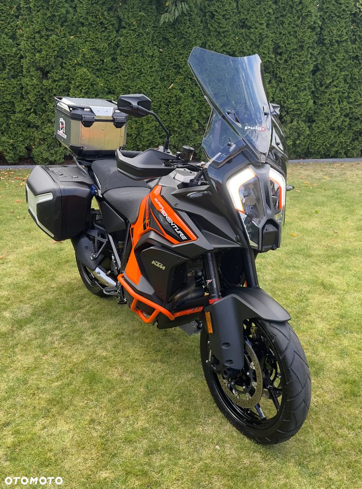 KTM Adventure - 8