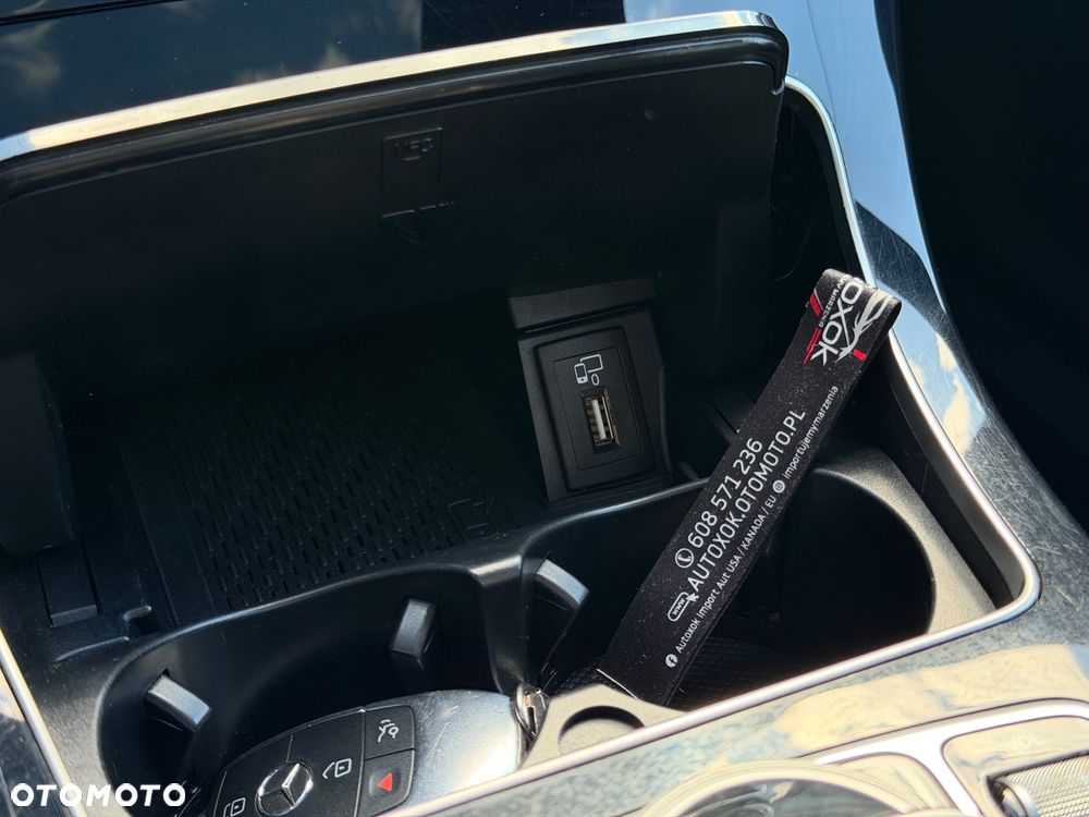 Mercedes-Benz Klasa C AMG 43 4Matic 9G-TRONIC - 35