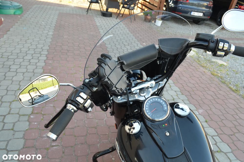 Harley-Davidson Softail Heritage Classic - 13