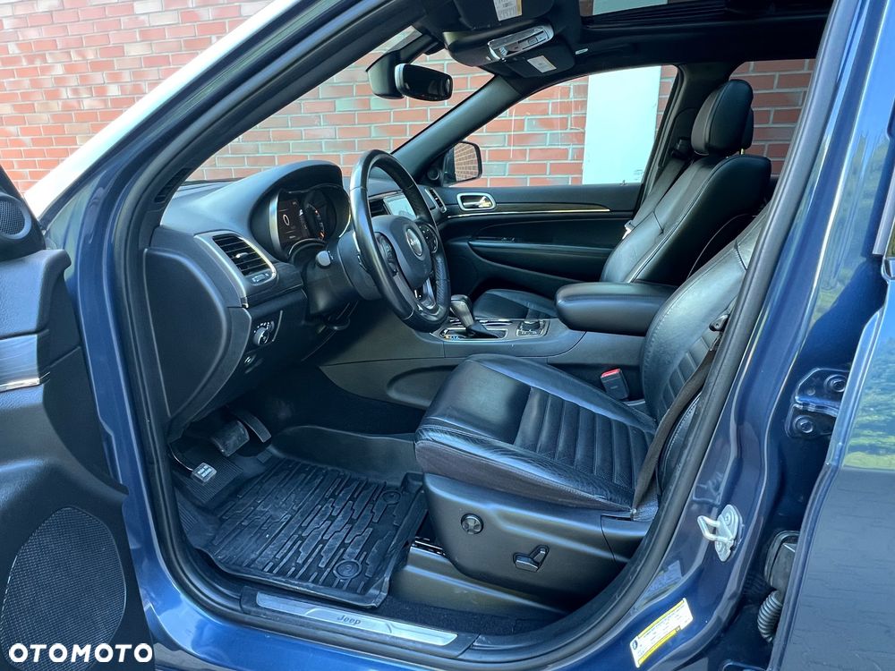 Jeep Grand Cherokee - 10