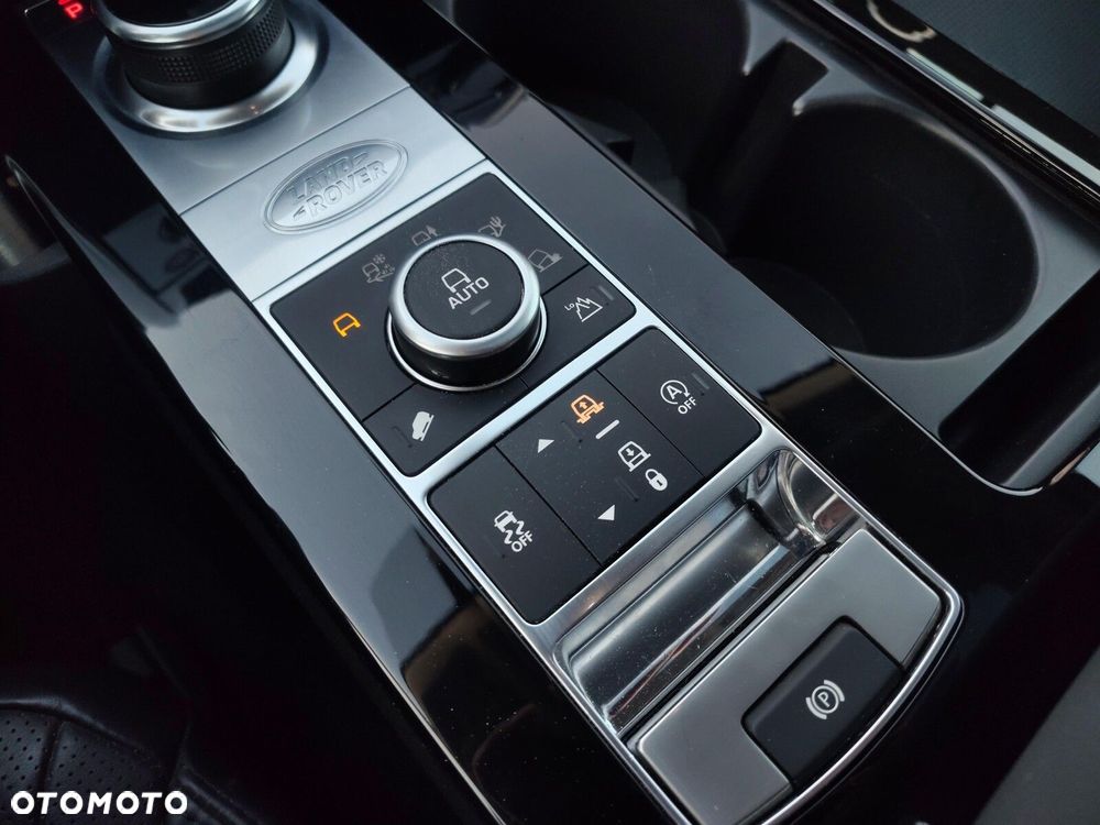 Land Rover Discovery - 24