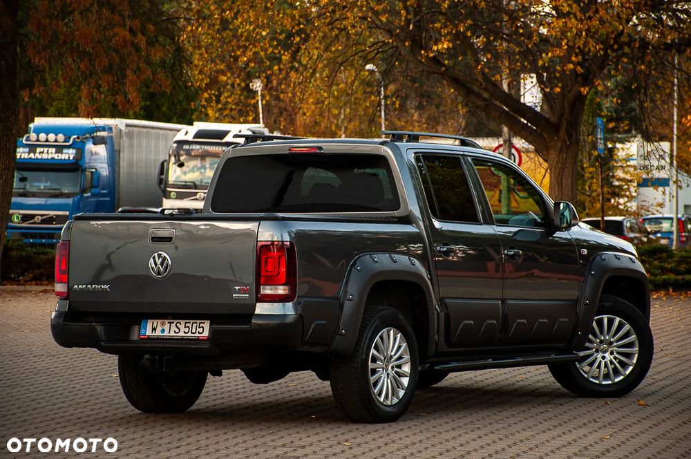 Volkswagen Amarok 2.0 BiTDI BMT Highline - 32