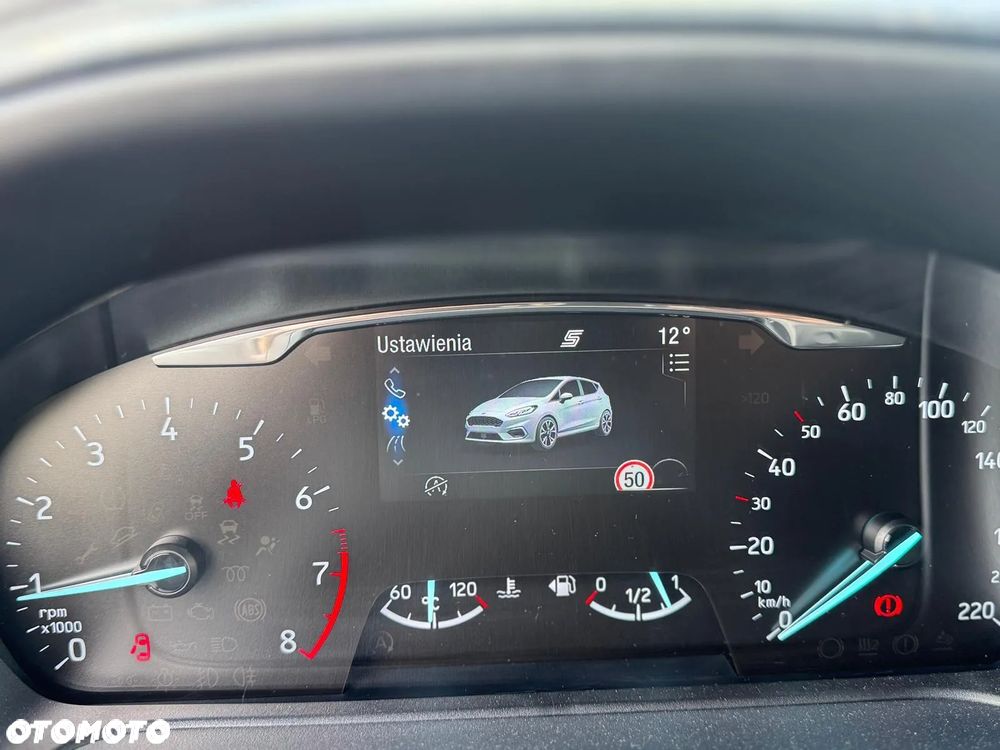 Ford Fiesta 1.0 EcoBoost S&S ST-LINE - 21