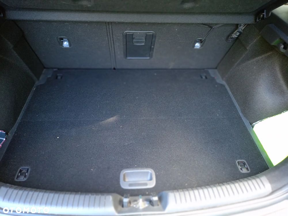 Hyundai i30 1.5 DPI Comfort - 11