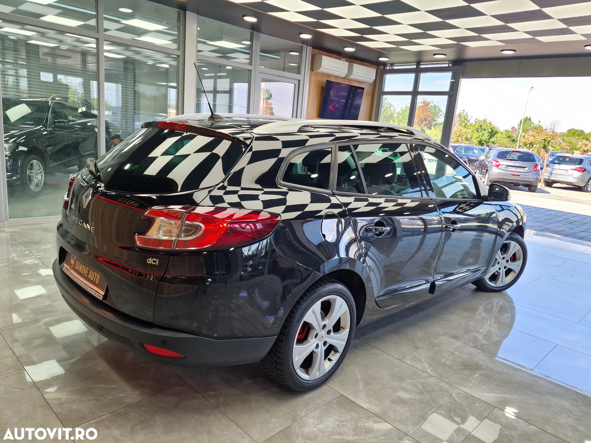 Renault Megane dCi 110 FAP EDC Bose Edition - 5