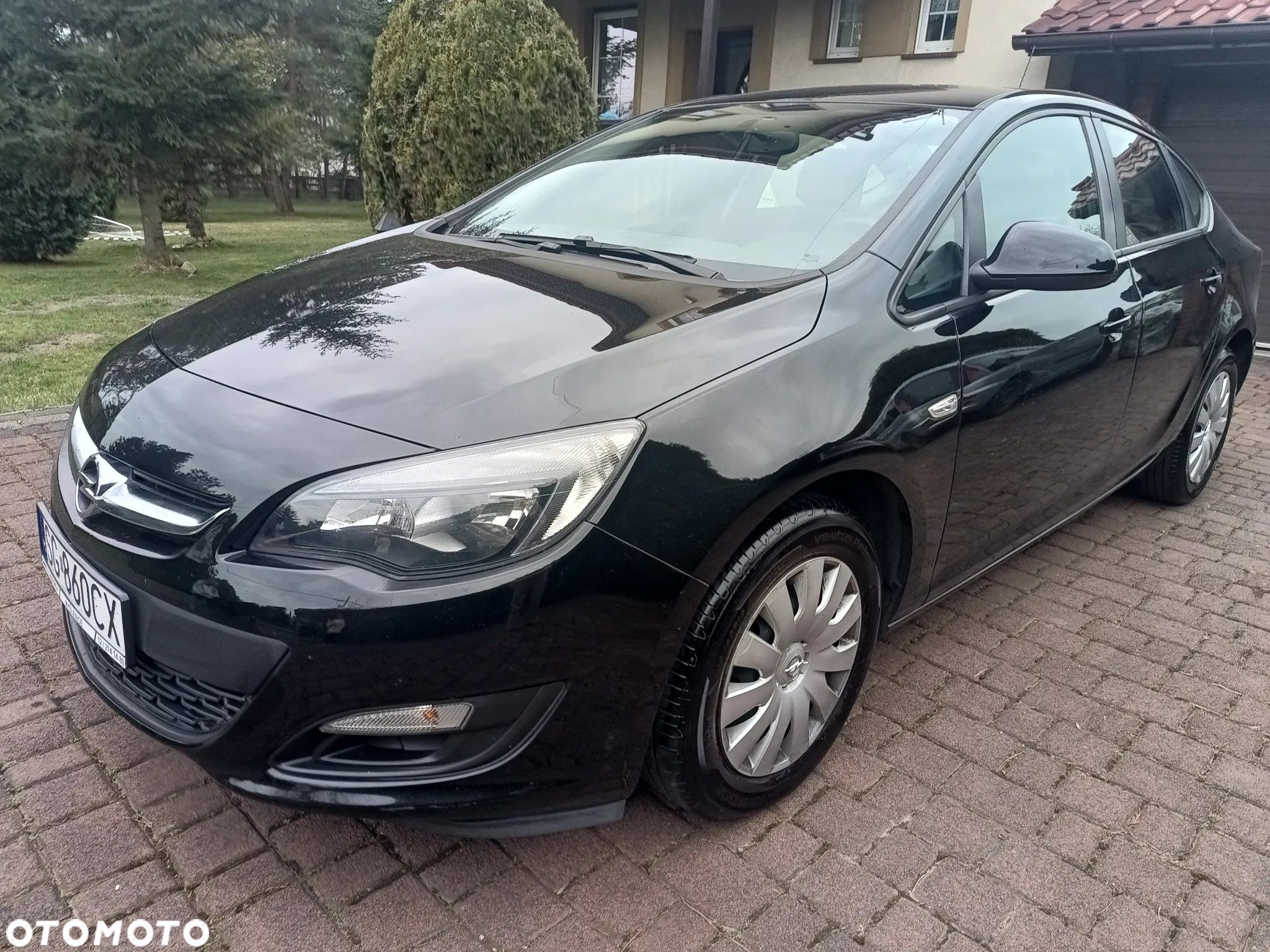 Opel Astra - 1