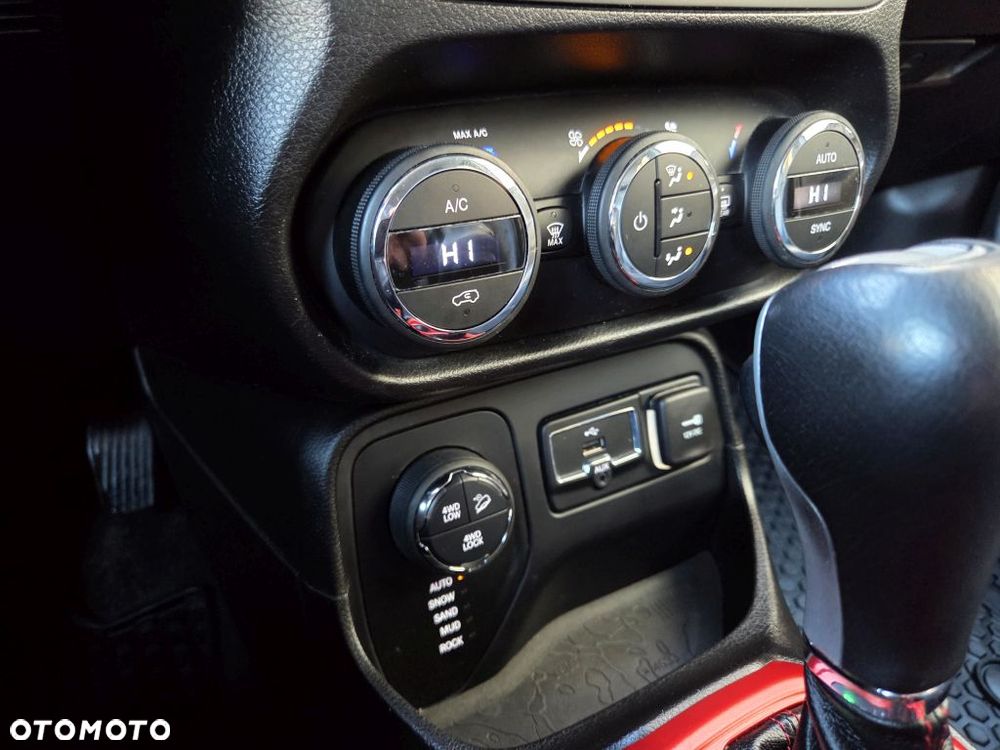 Jeep Renegade 2.0 MultiJet Trailhawk 4WD S&S - 37