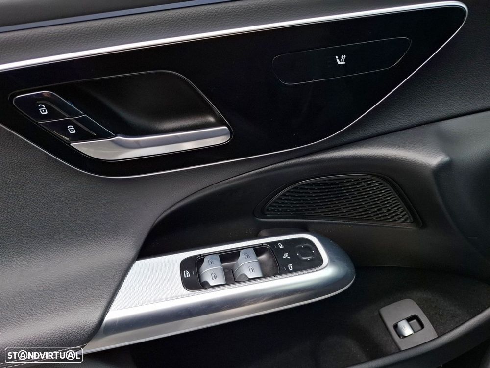 Mercedes-Benz E 300 de - 19