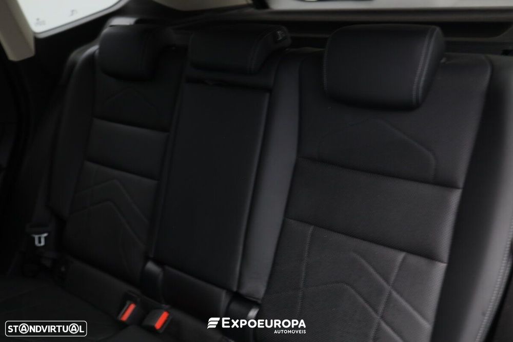 BMW X1 sDrive18d xLine - 22