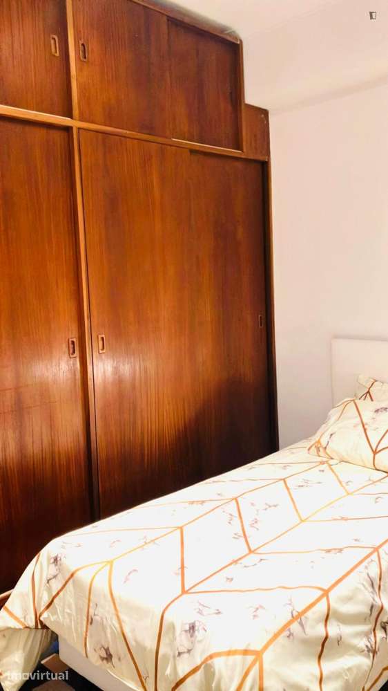 Quarto - localizado em Alvalade Lisbon - Grande imagem: 2/31
