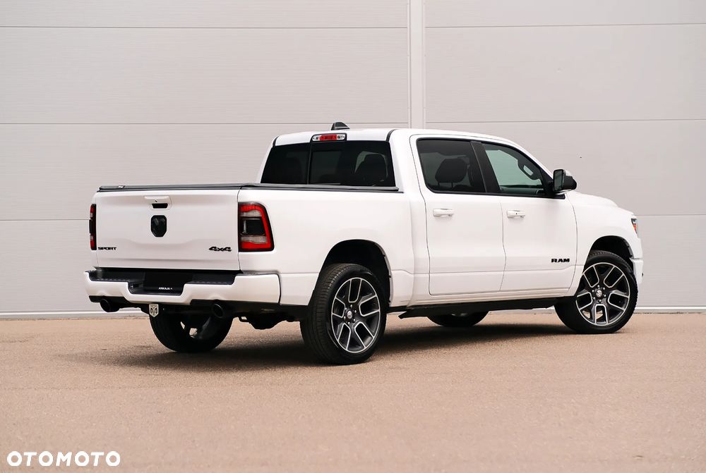 RAM 1500 5.7 Crew Cab Shortbed Laramie Sport - 11