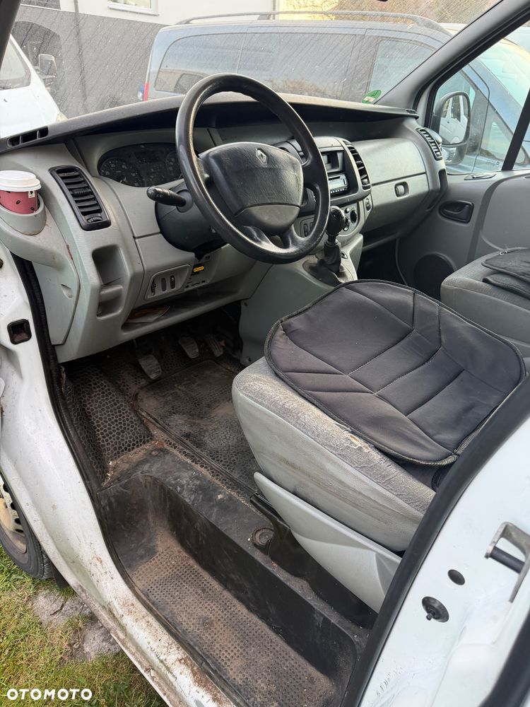 Renault Trafic - 7
