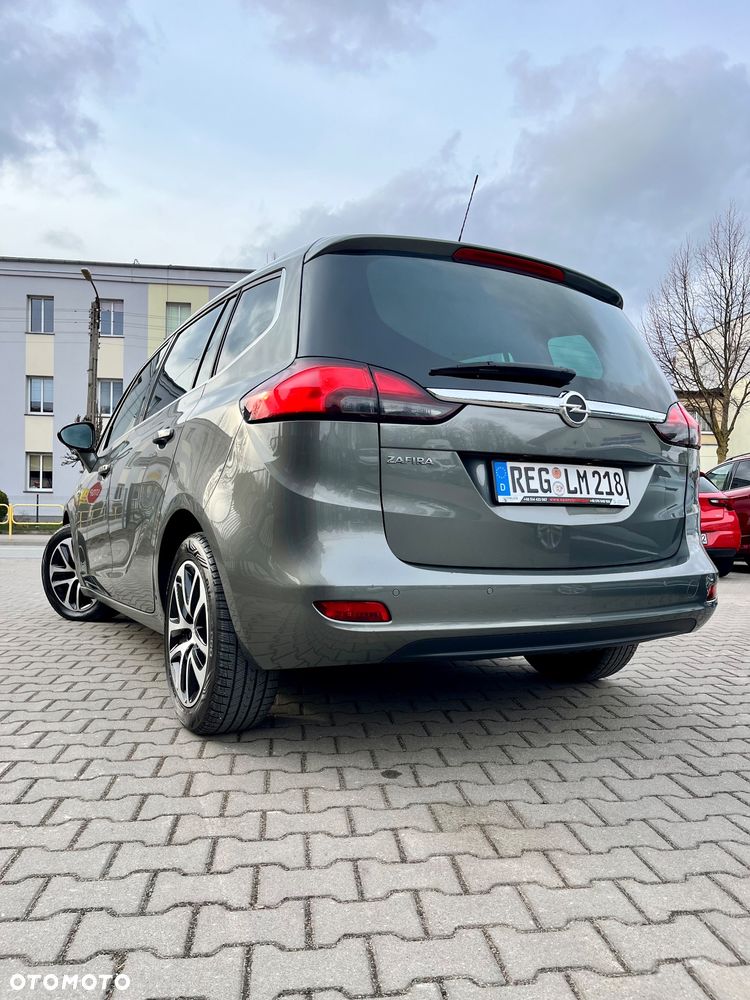 Opel Zafira - 14