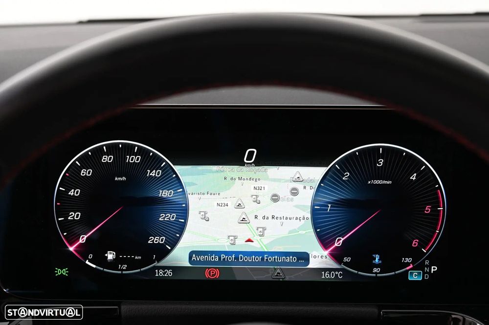 Mercedes-Benz GLA 200 d AMG Line - 15