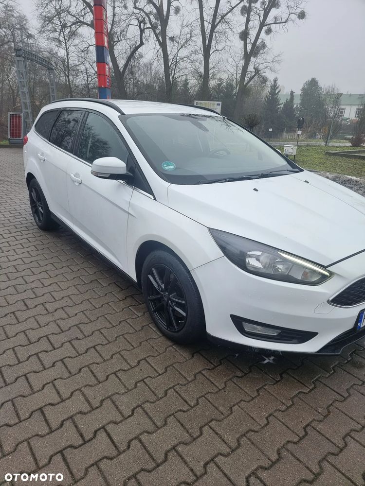 Ford Focus 1.5 EcoBoost Red Edition ASS - 1