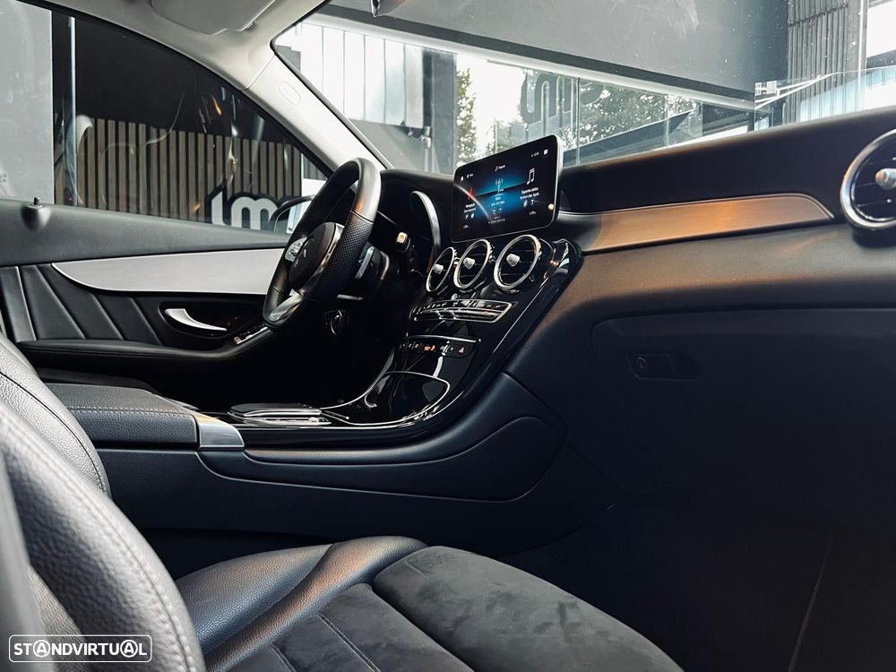 Mercedes-Benz GLC 300 - 20