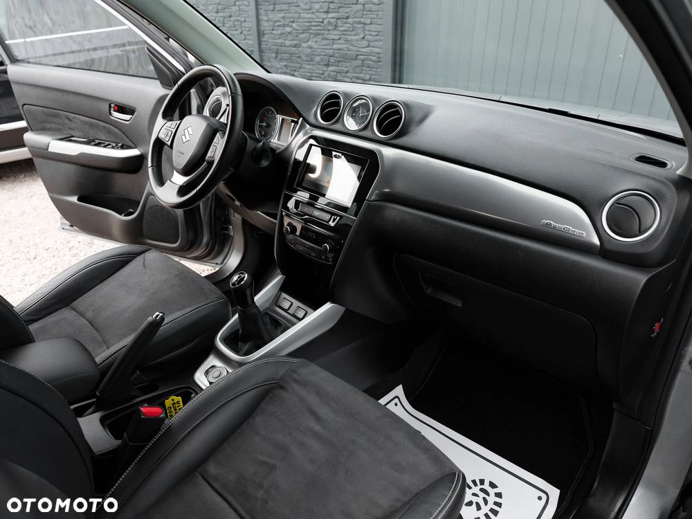 Suzuki Vitara 1.6 Premium 4WD - 16