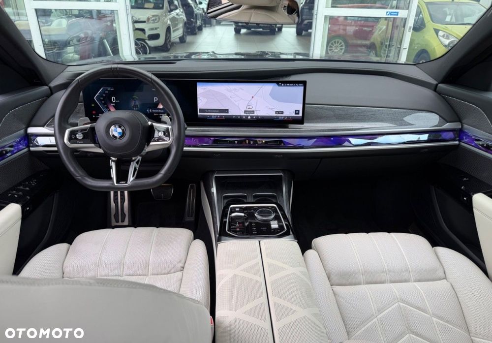 BMW Seria 7 - 24