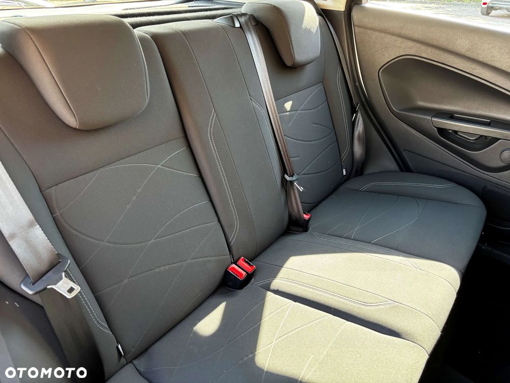Ford Fiesta 1.25 Trend EU5 - 23