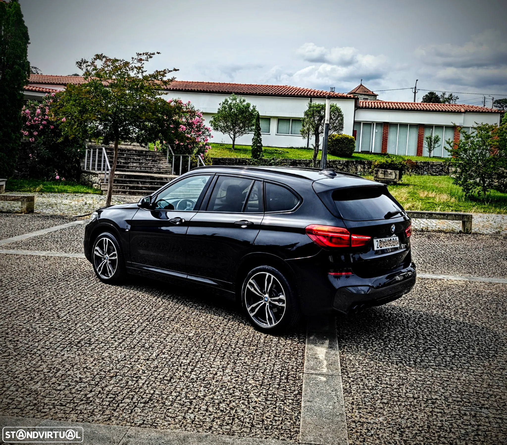 BMW X1 20 d sDrive Line Pack M - 25