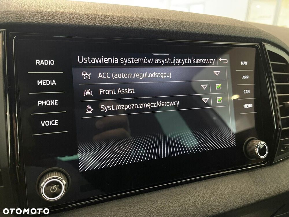 Skoda Karoq 1.5 TSI ACT 4x2 Sportline DSG - 19