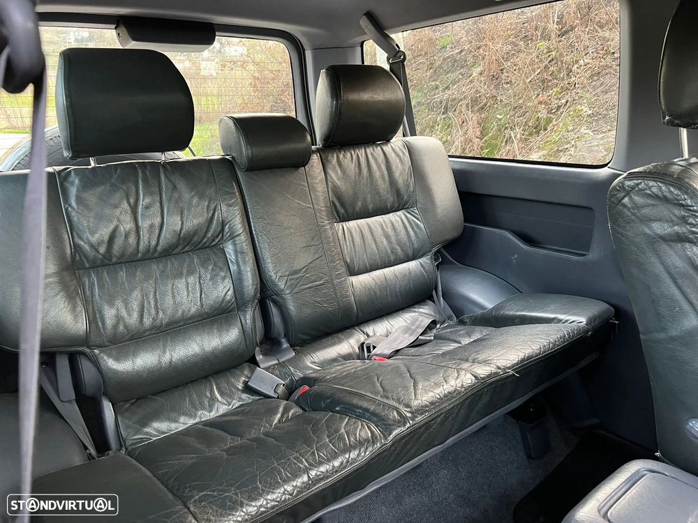 Toyota Land Cruiser 3.0 TD - 7