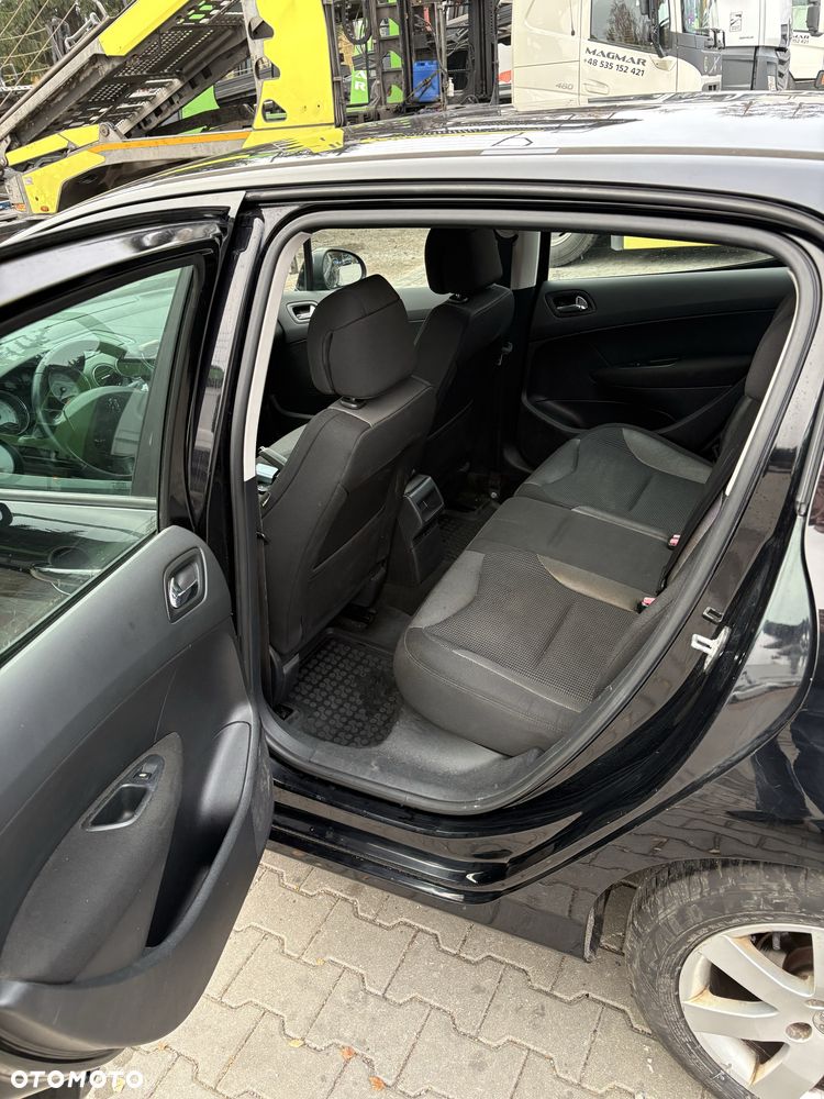 Peugeot 308 - 7