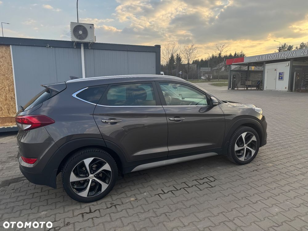 Hyundai Tucson 1.7 CRDI BlueDrive Classic 2WD DCT - 9
