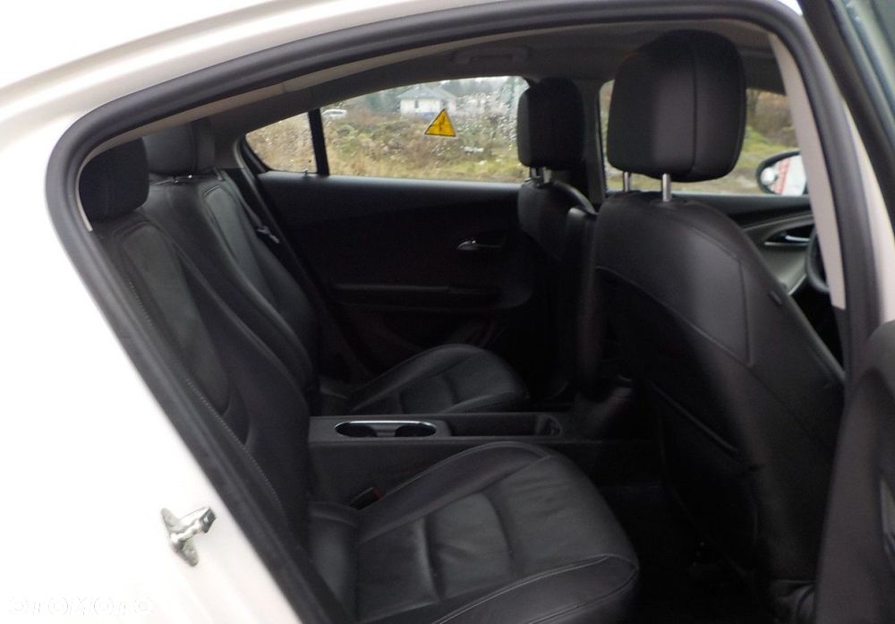 Opel Ampera - 19