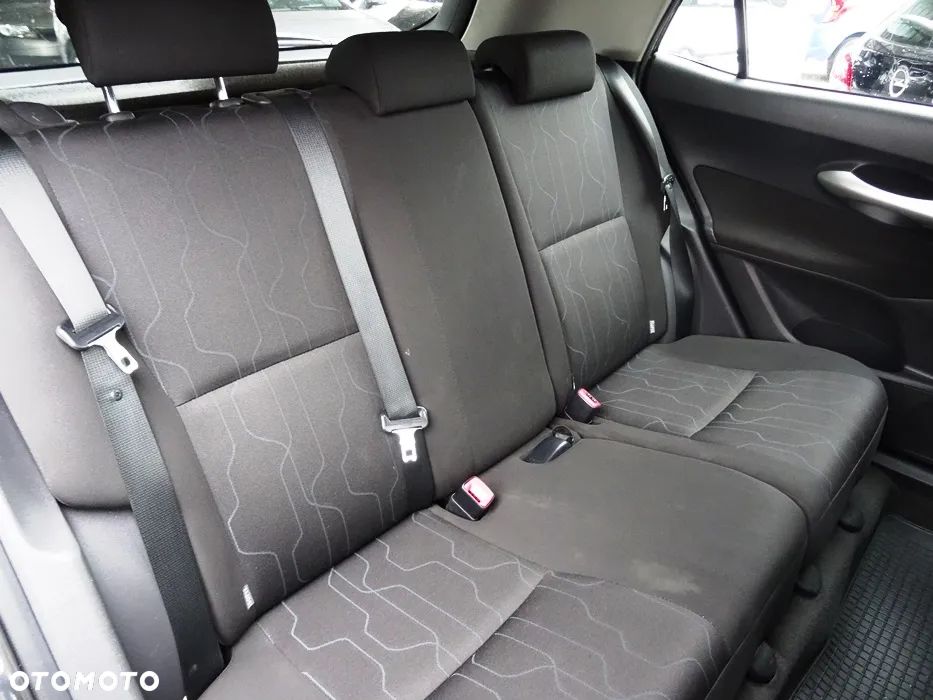 Toyota Auris 1.33 VVT-i Active - 12