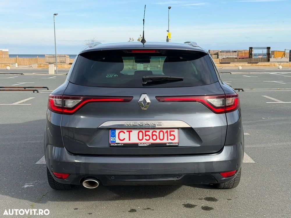 Renault Megane Grandtour TCe 140 GPF INTENS - 13