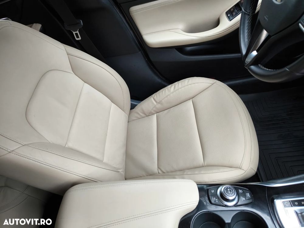 Infiniti Q30 2.2d DCT AWD Sport Tech - 15