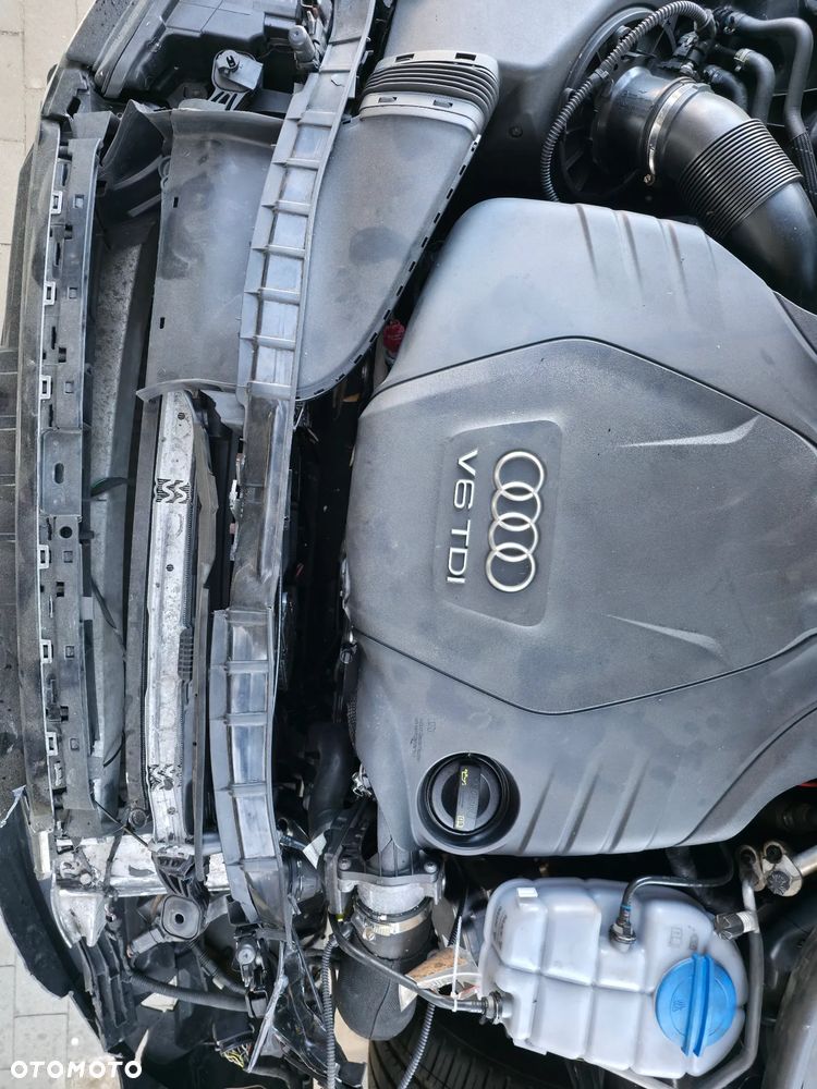 Audi A6 Avant 3.0 TDI S tronic - 8