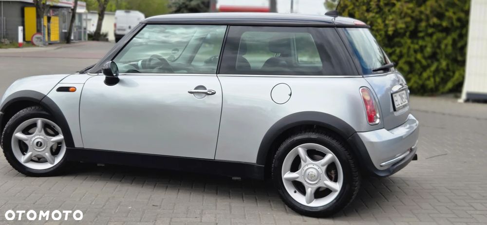MINI Cooper chili - 9