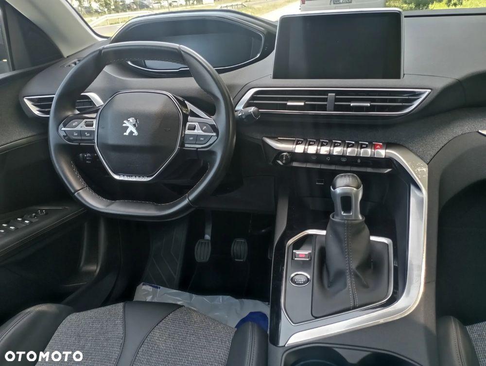 Peugeot 3008 - 27